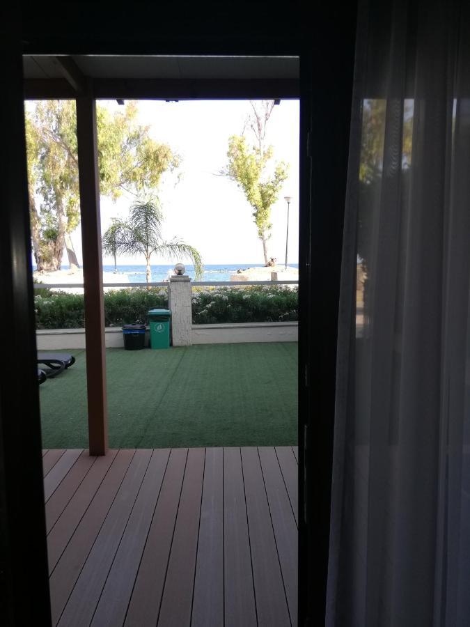Darlex Apartments Galatex Beach Center Лимасол Экстерьер фото