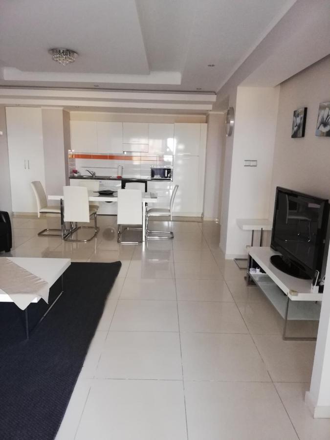 Darlex Apartments Galatex Beach Center Лимасол Экстерьер фото