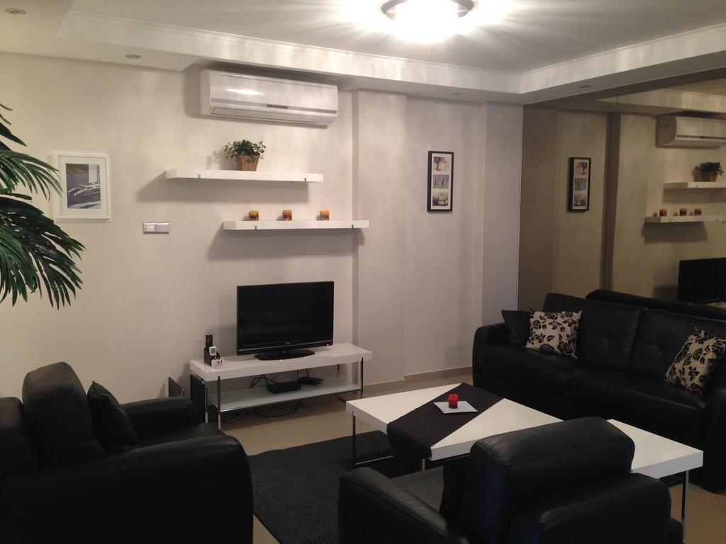 Darlex Apartments Galatex Beach Center Лимасол Экстерьер фото