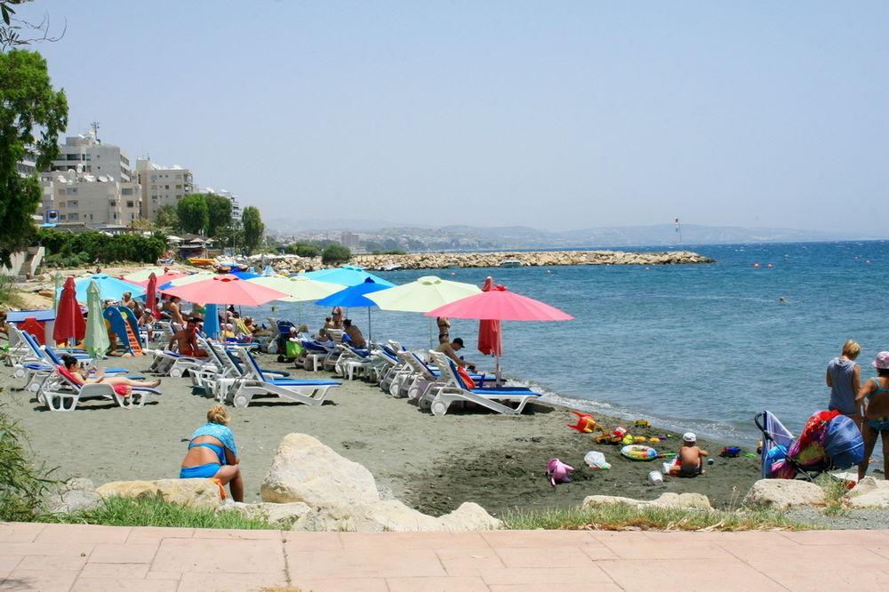 Darlex Apartments Galatex Beach Center Лимасол Экстерьер фото